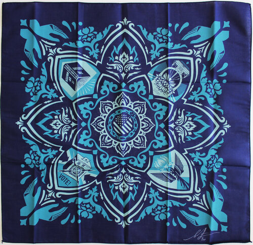 Untitled (SIGNED Bandana) van Shepard Fairey, Textiel te koop op Singulart