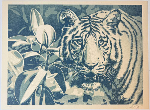 Grace and Power Under Pressure - Blue par Shepard Fairey, Édition en vente sur Singulart