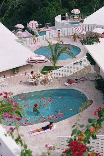 Las Brisas Hotel van Slim Aarons, Afdruk te koop op Singulart