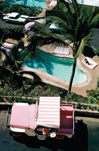 Las Brisas by Slim Aarons, Photography for Sale on Singulart