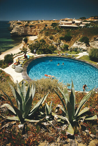 Slim Aarons 'Algarve Hotel Pool' by Slim Aarons, Photography for Sale on Singulart