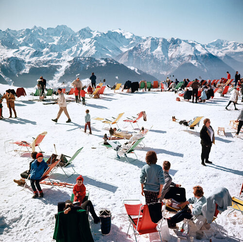 Slim Aarons 'Verbier Vacation' by Slim Aarons, Photography for Sale on Singulart
