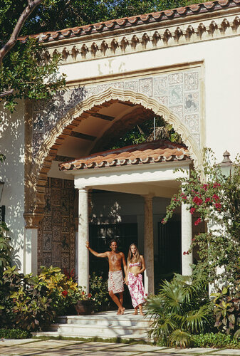 Slim Aarons 'Palm Beach Habituees' by Slim Aarons, Photography for Sale on Singulart