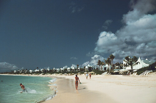 Slim Aarons 'Anguilla Beach Resort' by Slim Aarons, Photography for Sale on Singulart