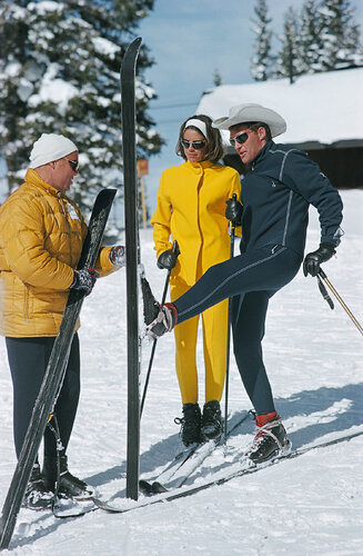 Slim Aarons 'Vail Skiers' by Slim Aarons, Photography for Sale on Singulart
