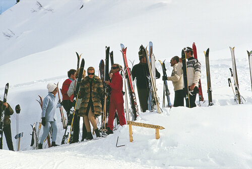 Slim Aarons 'Skiers At Gstaad' by Slim Aarons, Photography for Sale on Singulart