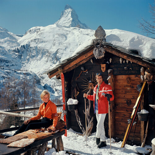 Slim Aarons 'Chalet Costi' van Slim Aarons, Fotografie te koop op Singulart