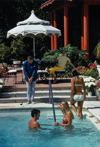 Slim Aarons 'Pool Golfer' by Slim Aarons, Photography for Sale on Singulart