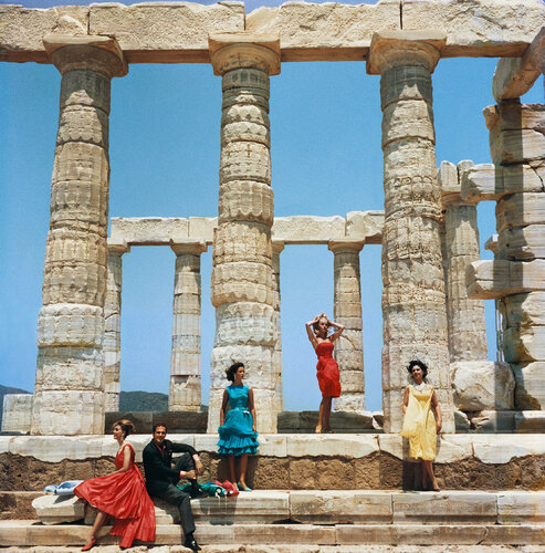 Slim Aarons 'Dimitris Kritsas' di Slim Aarons, Fotografia in vendita su Singulart