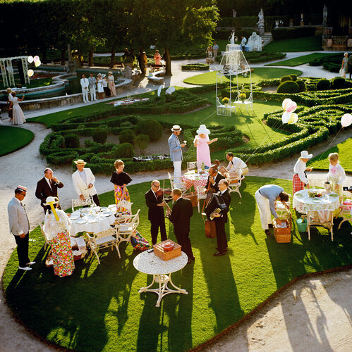Slim Aarons 'Garden Party' by Slim Aarons, Photography for Sale on Singulart