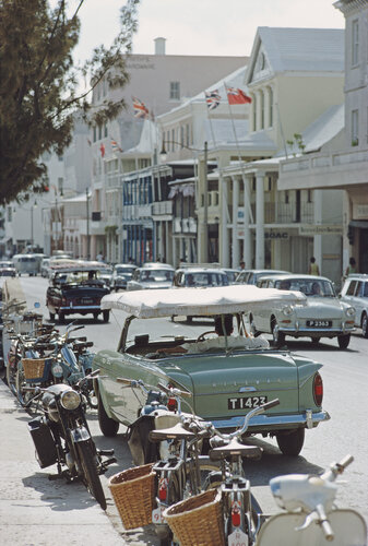 Slim Aarons 'Bermuda Street Scene' by Slim Aarons, Photography for Sale on Singulart