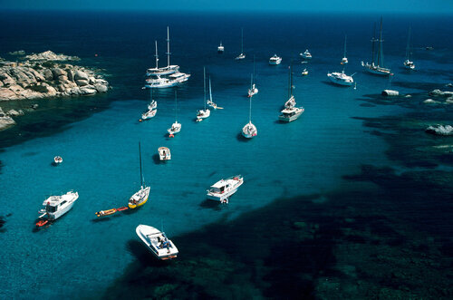 Slim Aarons 'Cavallo Coast' by Slim Aarons, Photography for Sale on Singulart