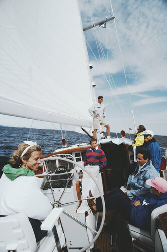 Slim Aarons 'On Board The Palawan' di Slim Aarons, Fotografia in vendita su Singulart