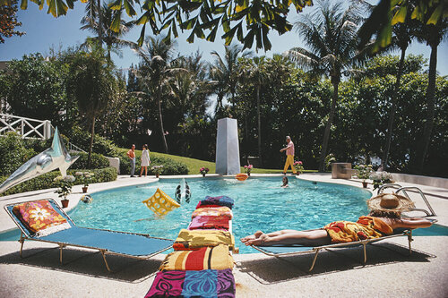 Slim Aarons 'Pool At Four Winds' di Slim Aarons, Fotografia in vendita su Singulart
