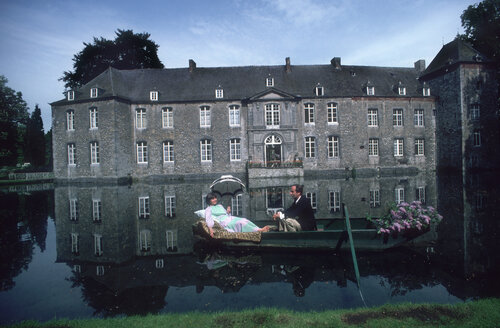 Slim Aarons 'Annevoie' by Slim Aarons, 사진 for Sale on Singulart