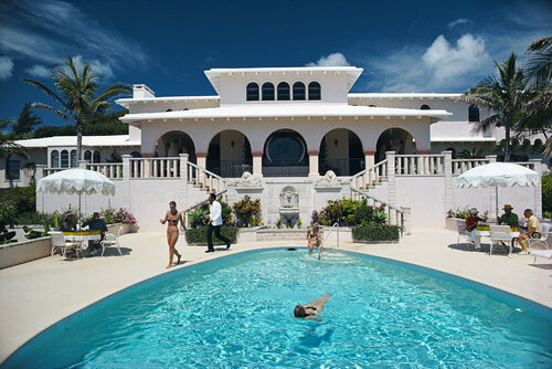 Slim Aarons 'McMartin Villa' by Slim Aarons, Photography for Sale on Singulart