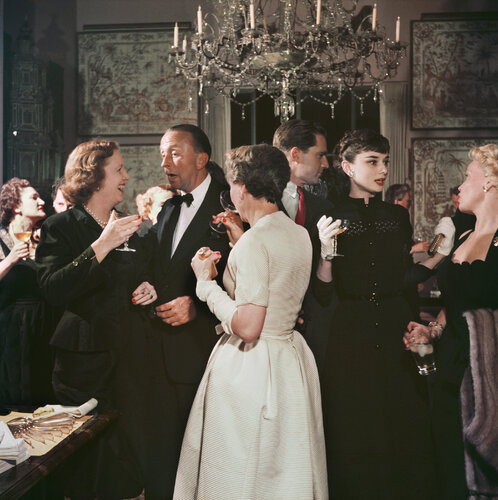 Slim Aarons 'Californian Party' by Slim Aarons, Photography for Sale on Singulart