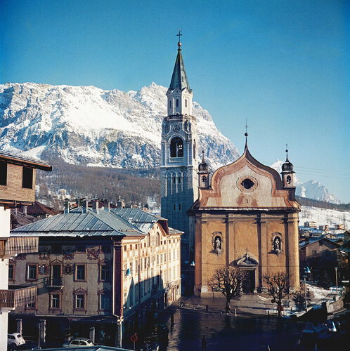 Slim Aarons 'Cortina d'Ampezzo' by Slim Aarons, Photography for Sale on Singulart