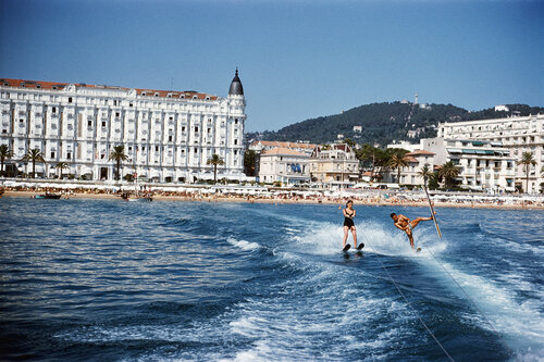 Slim Aarons 'Cannes Watersports' by Slim Aarons, Photography for Sale on Singulart