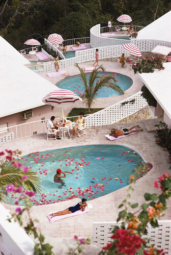 Slim Aarons 'Las Brisas Hotel' by Slim Aarons, Photography for Sale on Singulart