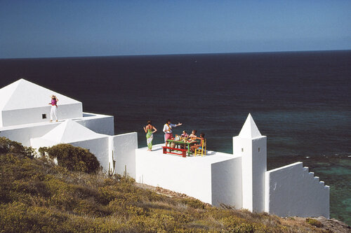 Slim Aarons 'Los Leones' by Slim Aarons, Photography for Sale on Singulart