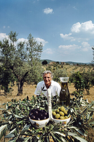 Slim Aarons 'Armando Orsini' by Slim Aarons, Photography for Sale on Singulart
