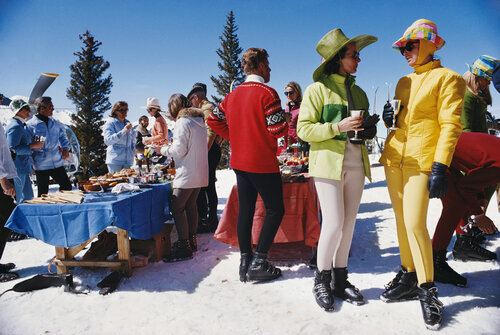 Slim Aarons 'Snowmass Gathering' by Slim Aarons, Photography for Sale on Singulart