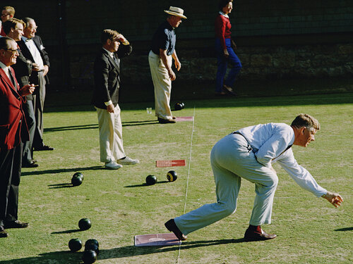 Slim Aarons 'Bowling Green' by Slim Aarons, Photography for Sale on Singulart
