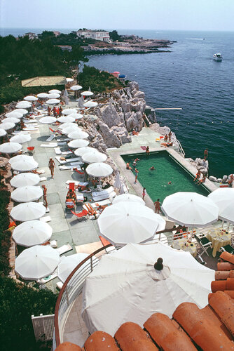 Slim Aarons 'Hotel du Cap Eden-Roc' by Slim Aarons, Photography for Sale on Singulart