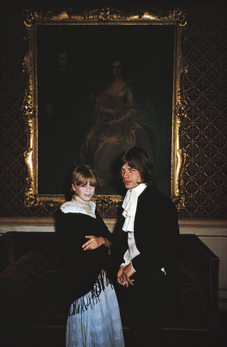 Slim Aarons 'Faithful Couple' par Slim Aarons, Photographie en vente sur Singulart