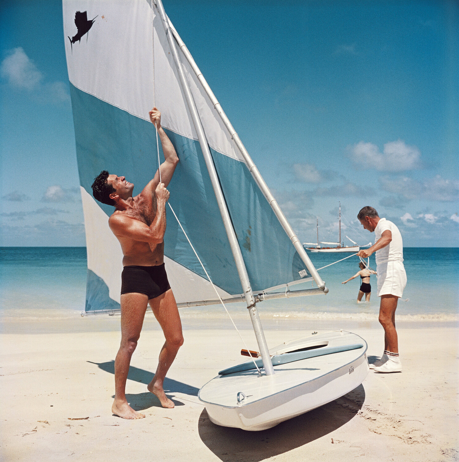 Slim Aarons 'Boating In Antigua' Slim Aarons Fotografia in vendita
