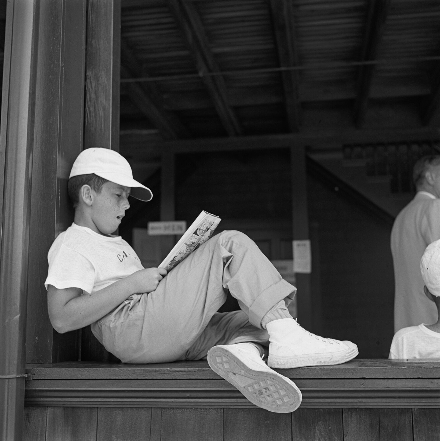 Slim Aarons 'Newport Tennis Week' Slim Aarons Fotografie zu verkaufen