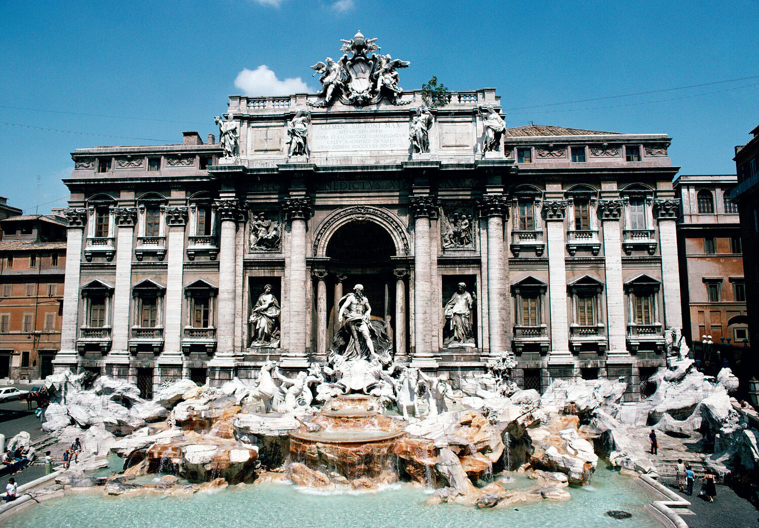 Slim Aarons 'Fontana di Trevi' Slim Aarons Fotografie te koop