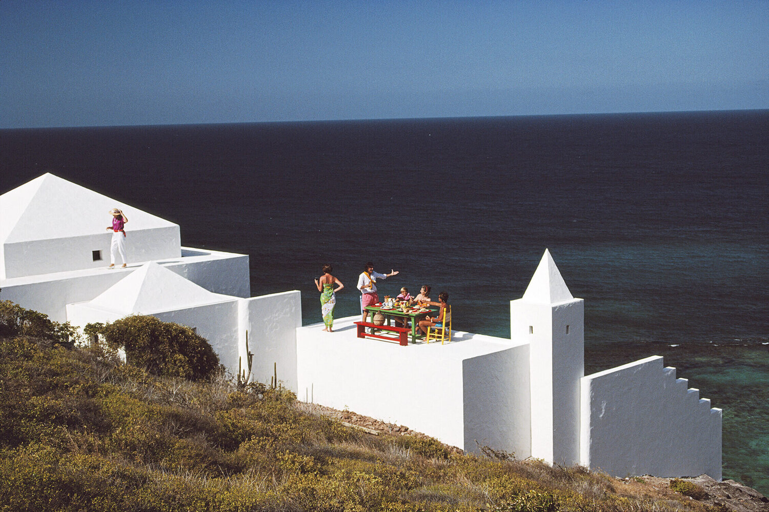 Slim Aarons 'Los Leones' Slim Aarons Photography for sale