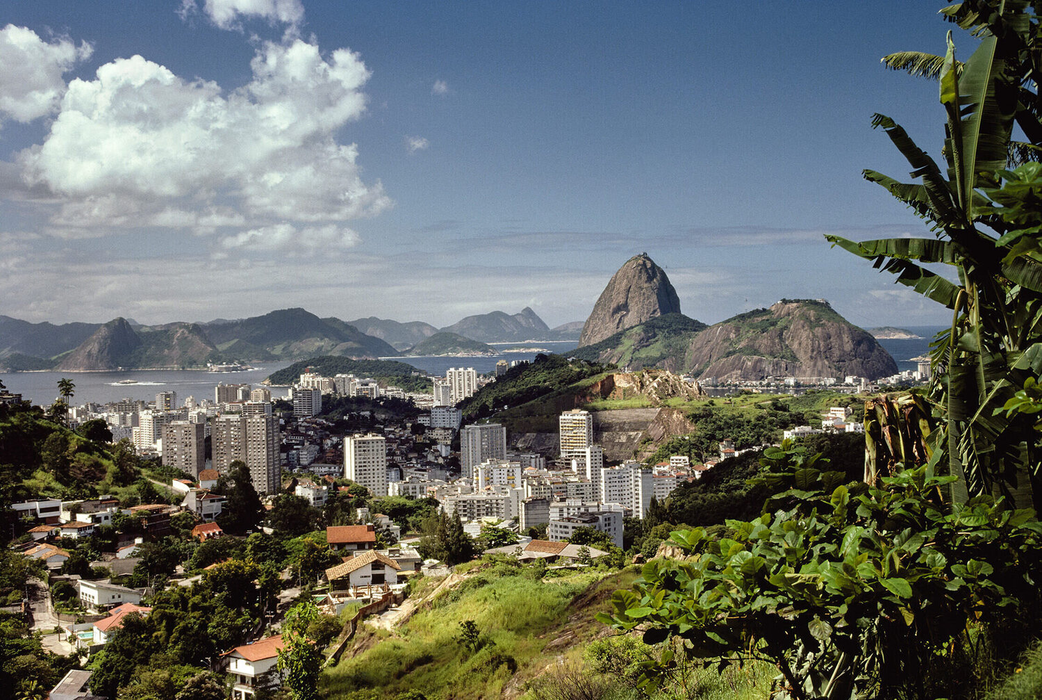 Slim Aarons 'Rio de Janeiro, Brazil' Slim Aarons Photographie à vendre