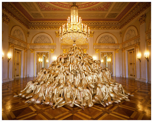 Munich 5 (Bayerische Staatsoper) van Spencer Tunick, Fotografie te koop op Singulart