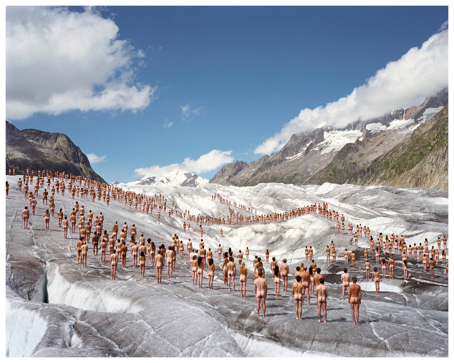Switzerland, Aletsch Glacier 2 (Greenpeace) Spencer Tunick Fotografie zu verkaufen