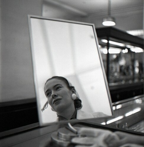 101-04 van Vivian Maier, Fotografie te koop op Singulart