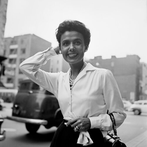 Lena Horne, New York van Vivian Maier, Fotografie te koop op Singulart