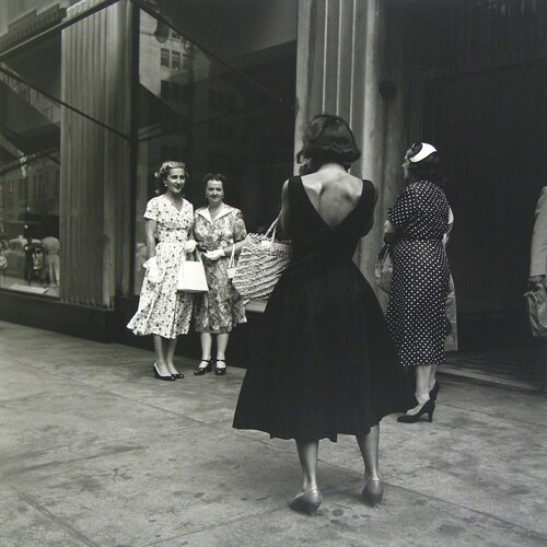 0131520 - Untitled, 1954, Woman Taking Photo van Vivian Maier, Fotografie te koop op Singulart