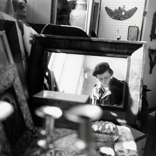 0120550, Self Portrait Chicago Area van Vivian Maier, Fotografie te koop op Singulart