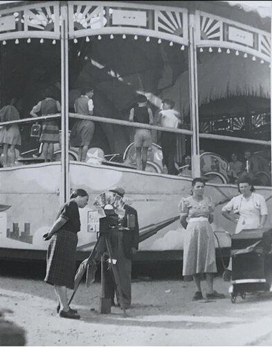 Untitled, n.d, Carnival Rare Lifetime print van Vivian Maier, Fotografie te koop op Singulart