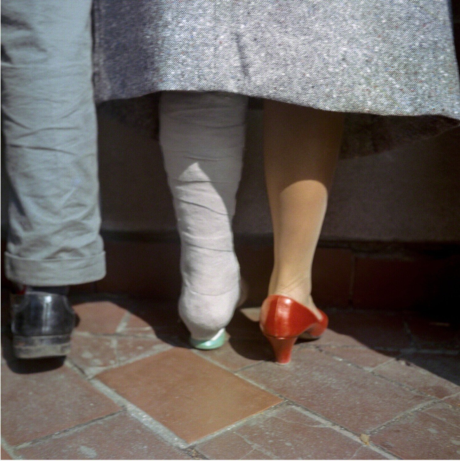 Cast & Shoe (VM19XXZ06886) Vivian Maier Fotografie zu verkaufen