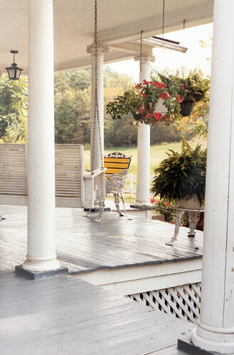 Dandridge, Tennessee by William Eggleston, Photography for Sale on Singulart