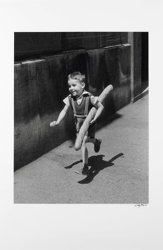 Le Petit Parisien di Willy Ronis, Fotografia in vendita su Singulart