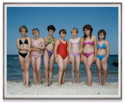 Kolobrzeg, Poland, July 25, 1992 di Rineke Dijkstra, Fotografia in vendita su Singulart
