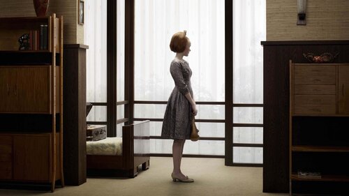 Victoria par Erwin Olaf, Photographie en vente sur Singulart