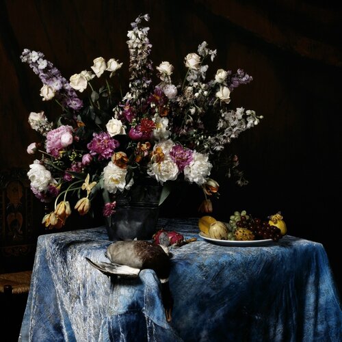 People of the Labyrinths #01 van Erwin Olaf, Fotografie te koop op Singulart