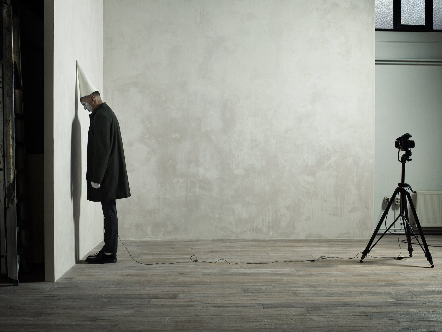 11.15 am Erwin Olaf Fotografie te koop
