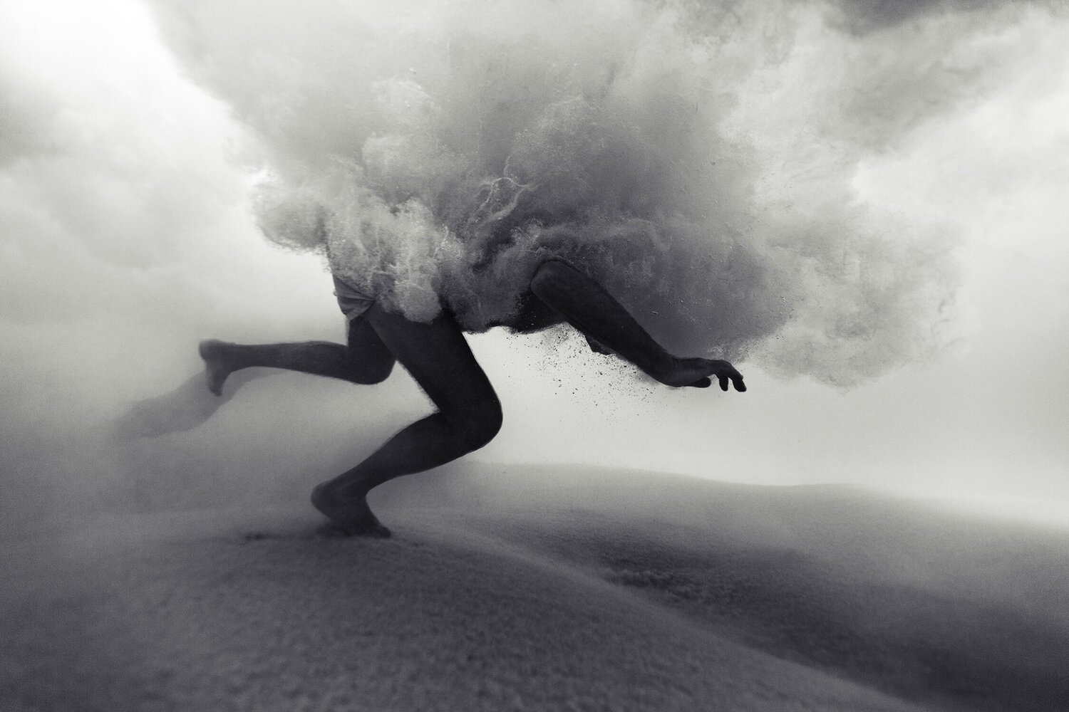 Surf under the waves Enric Gener